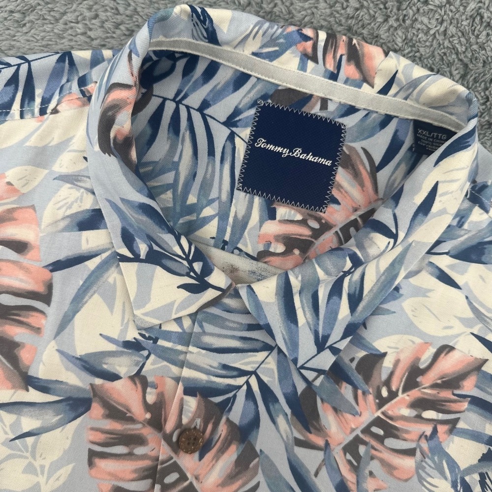 Tommy Bahama Button Down Shirt Mens XXL Blue Pink Tropical Silk Monstera Leaf - Picture 1 of 9